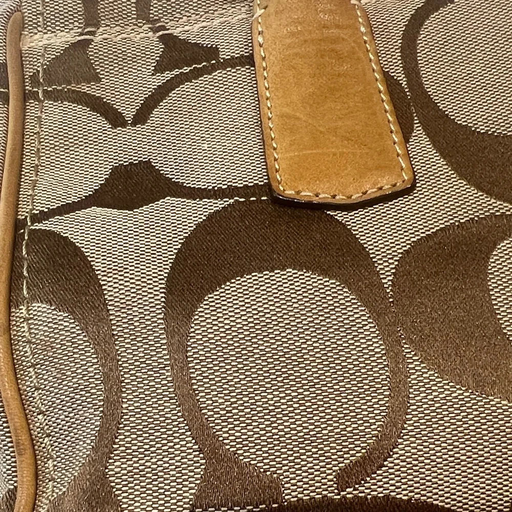 Coach Brown and Tan Shoulder Bag - Picture 5 of 8